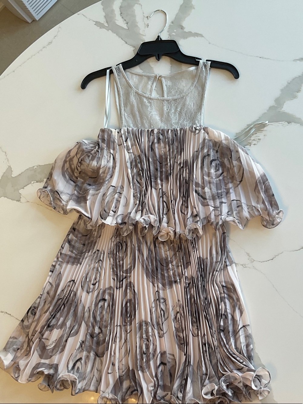 BCBGMaxAzria Gray and White Pleated Off-Shoulder Floral Dress